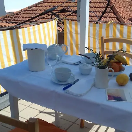 Hostel Casa Ancoras - Figueira Da Foz-buarcos *