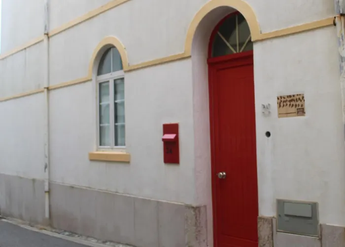 Casa Ancoras - Figueira Da Foz-buarcos Hostel *